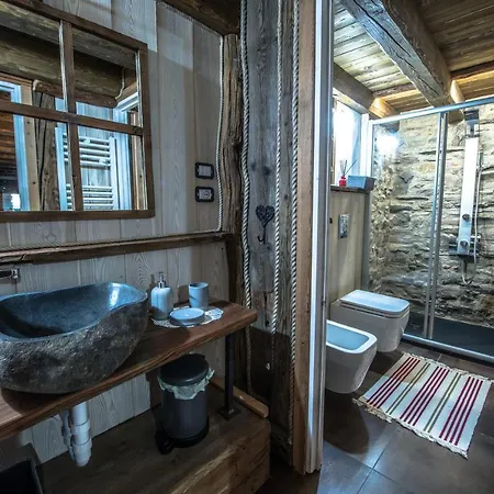 La Bed and Breakfast 3*