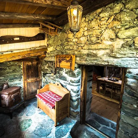 住宿加早餐酒店 La 3*