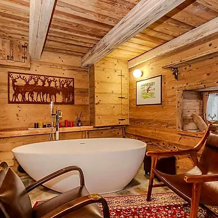 Bed and Breakfast La 3*